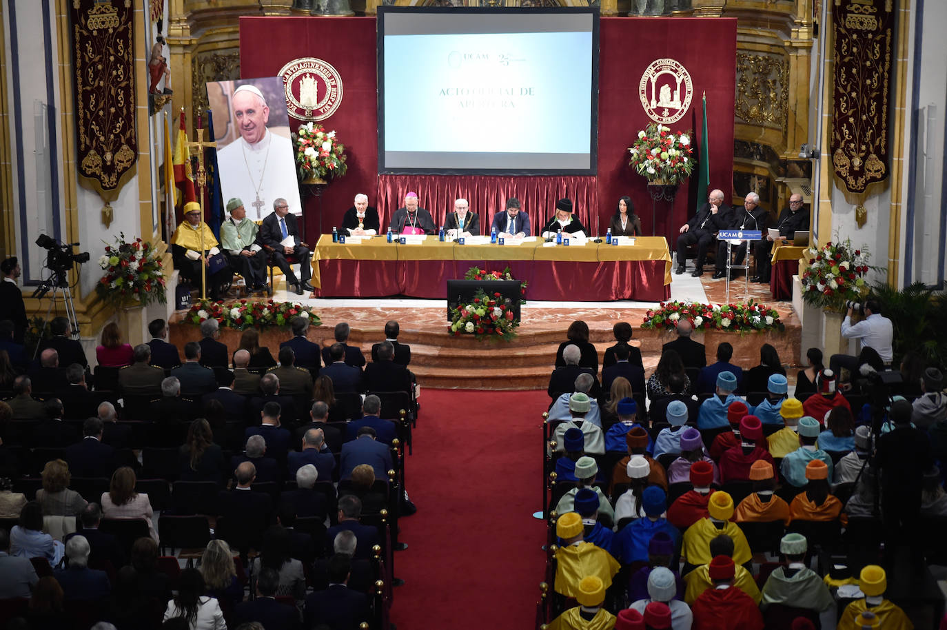 Fotos: La apertura del curso académico de la UCAM, en imágenes