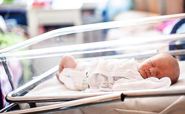 El servicio materno infantil de Quirónsalud Murcia incorpora una Family Room