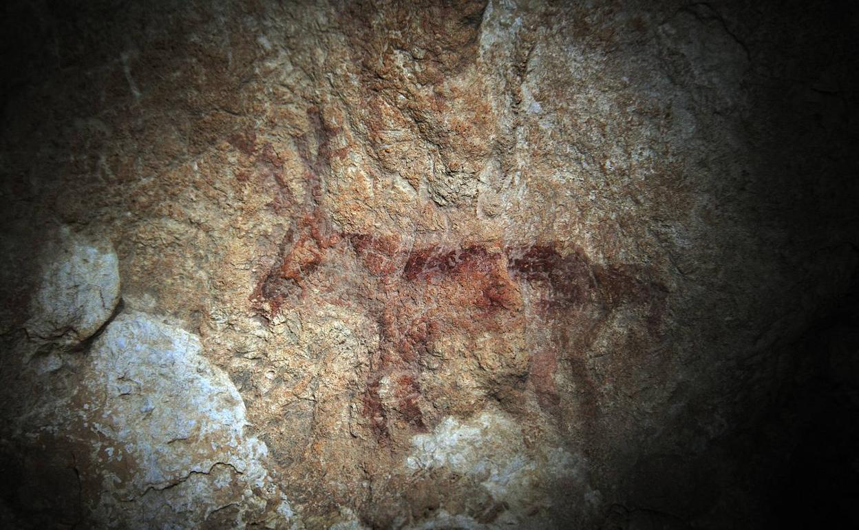 Arte rupestre en la Peña Rubia en una imagen de archivo. 