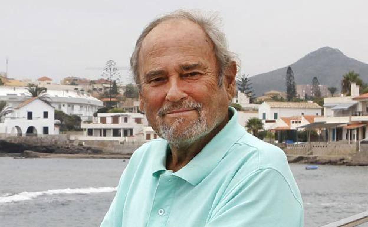 Julián Pérez-Templado. 