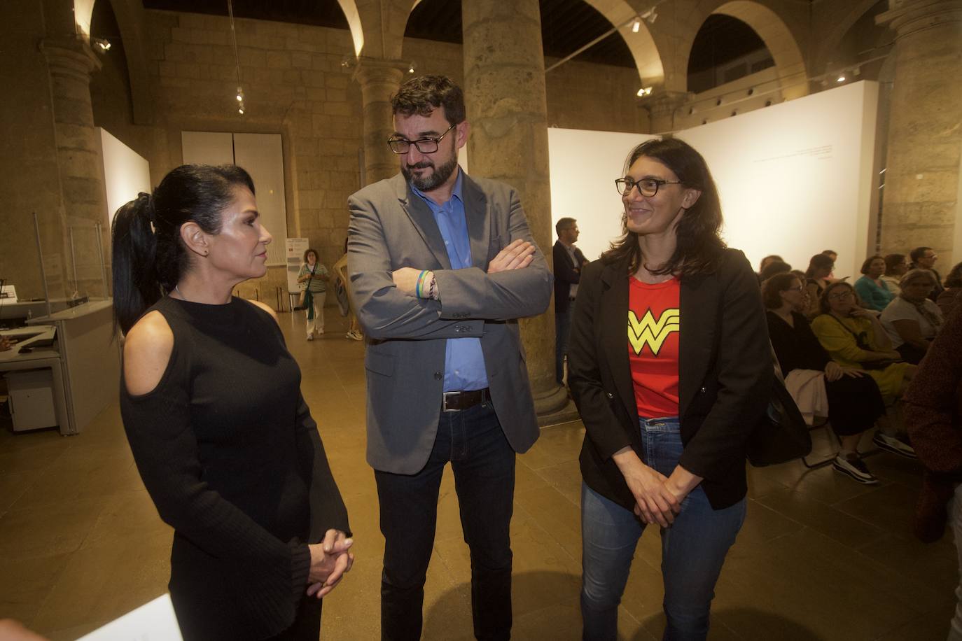 Fotos: Las imágenes de la charal de Lydia Cacho en Murcia