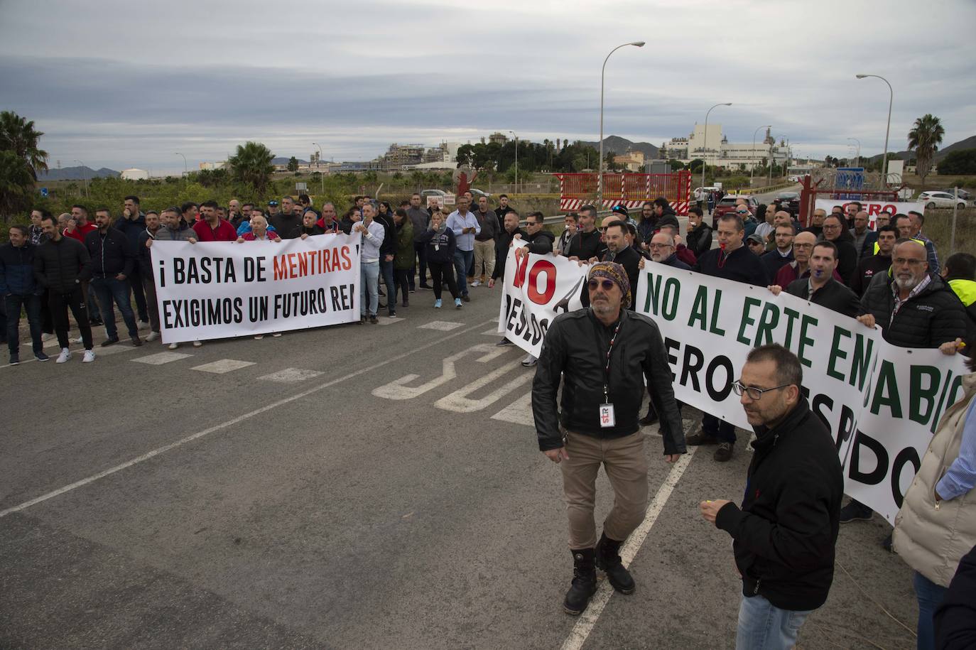 Fotos: Los trabajadores de Sabic protestan en La Aljorra