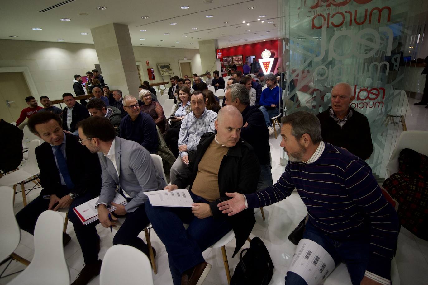 Fotos: Junta de accionistas del Real Murcia en imágenes