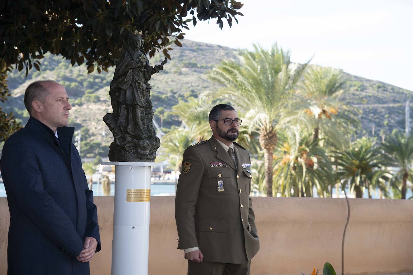 Fotos: Una Santa Bárbara de Quirós protege el Gobierno Militar en Cartagena