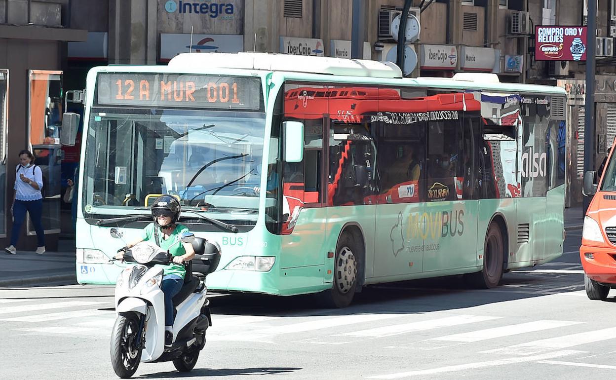 Autobús de Movibus.