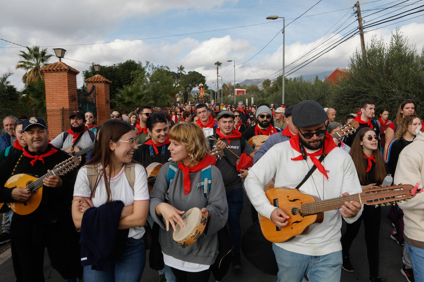 Fotos: La Santa reúne a 10.000 romeros en su bajada a Totana tras el parón de la pandemia