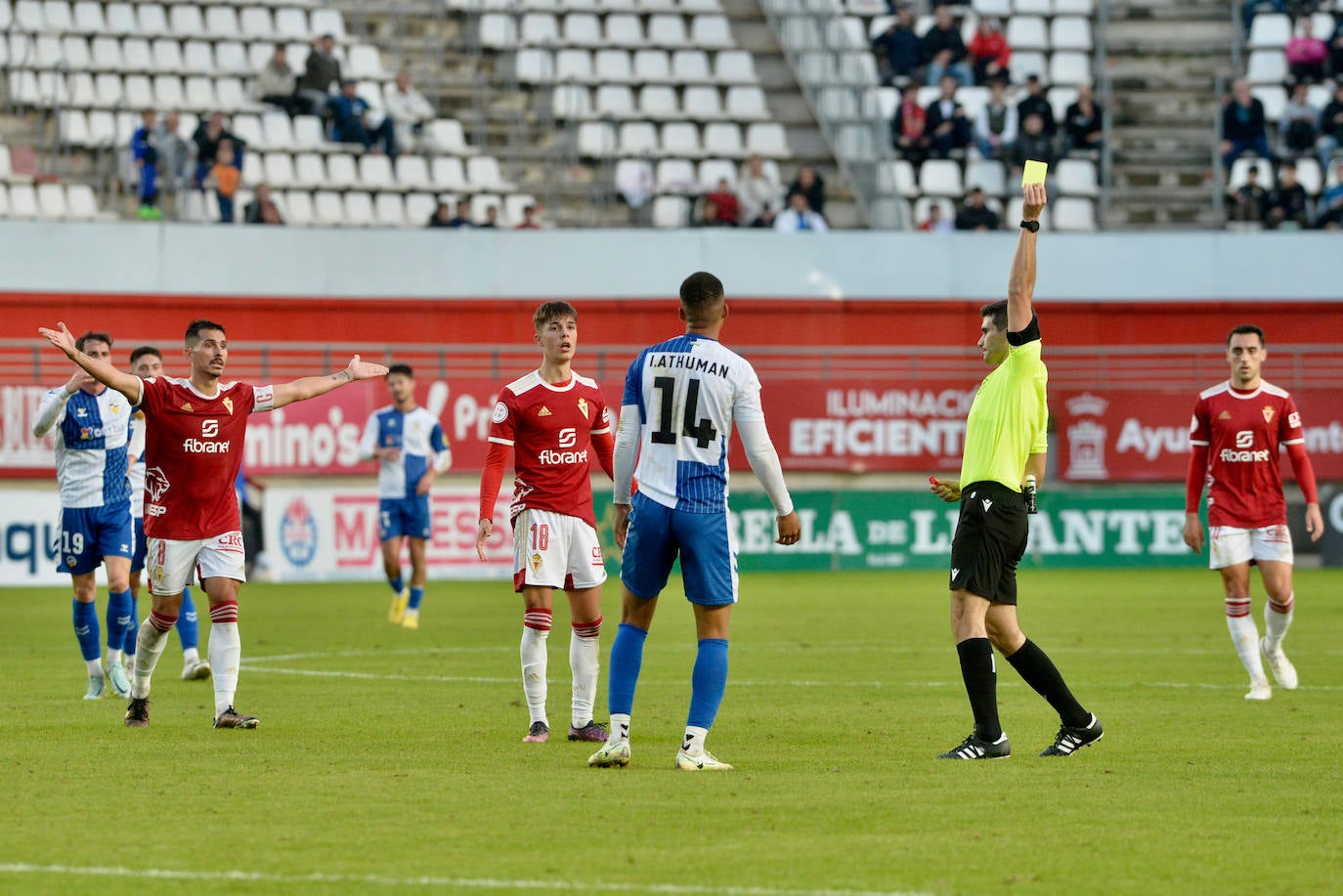 Fotos: La victoria del Real murcia frente al Sabadell, en imágenes