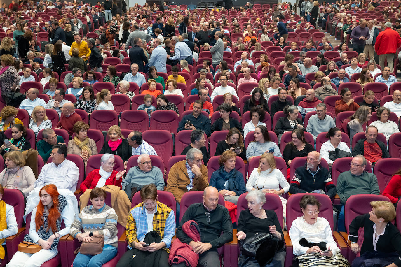 Fotos: Lleno en el estreno del auditorio Margarita Lozano de Lorca