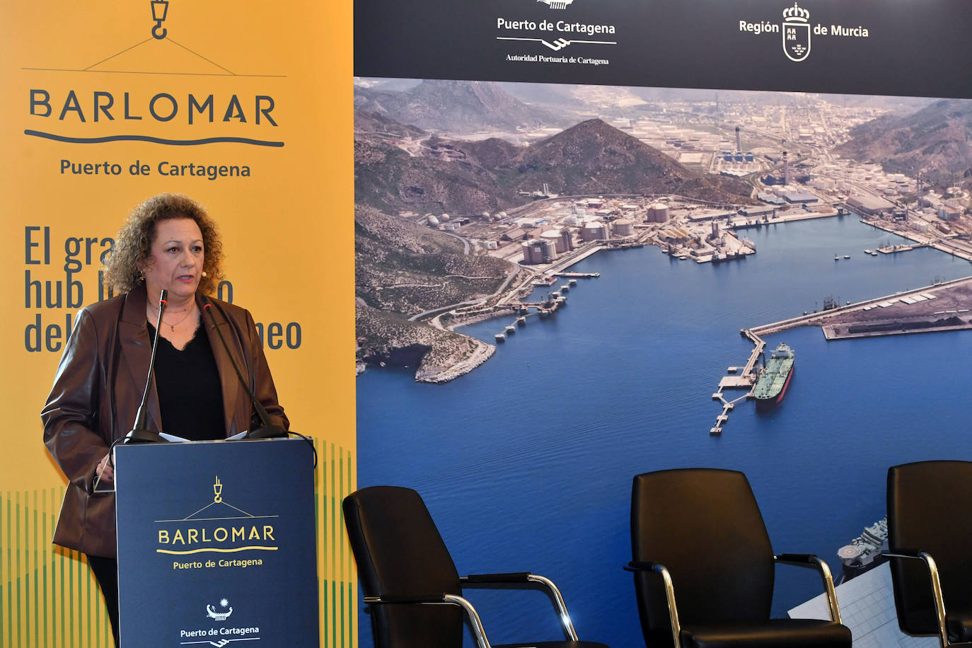 Fotos: El encuentro sectorial con empresarios para presentar el proyecto de la terminal Barlomar, en imágenes