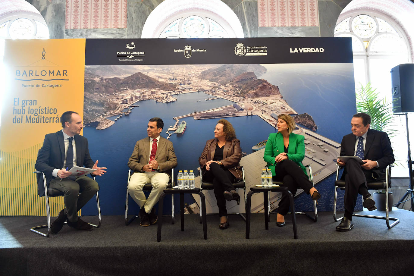 Fotos: El encuentro sectorial con empresarios para presentar el proyecto de la terminal Barlomar, en imágenes