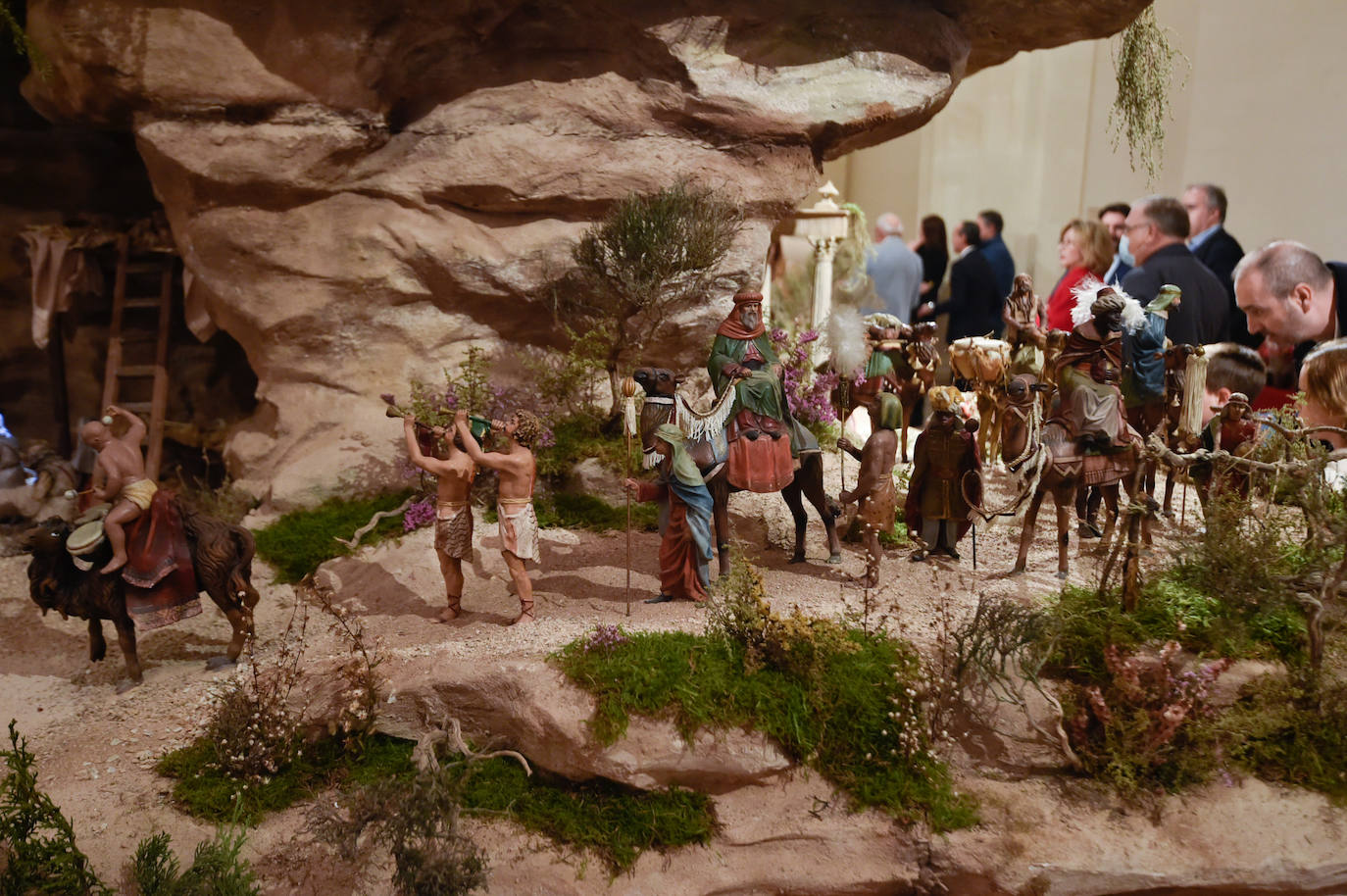 Fotos: La inaguración del belén de la iglesia de San Esteban de Murcia, en imágenes