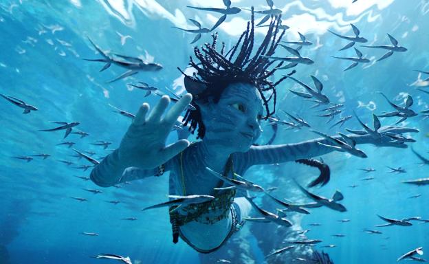 Las imágenes submarinas de 'Avatar: El sentido del agua' son lo mejor de la función.