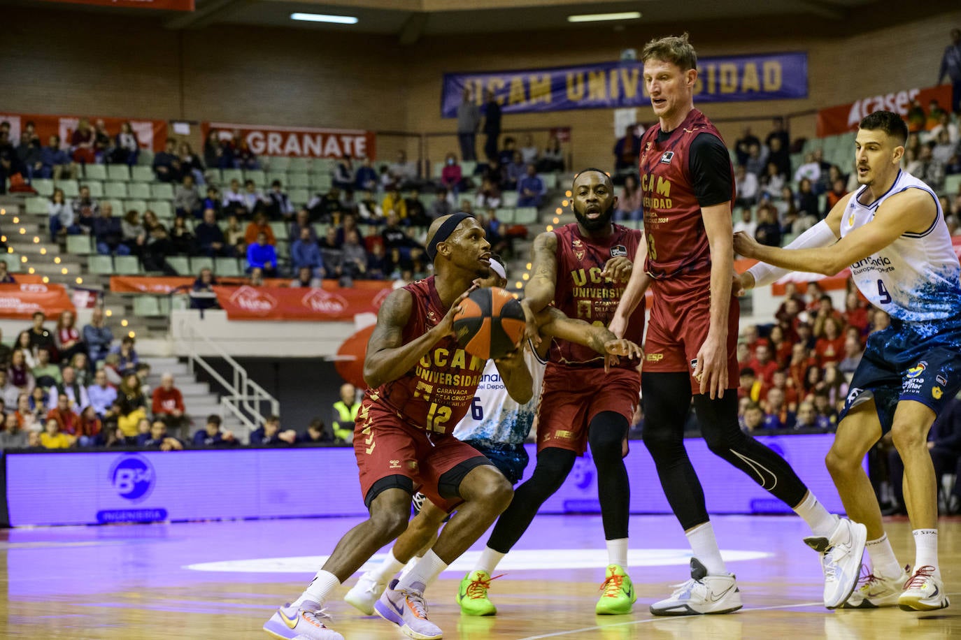 Fotos: El partido del UCAM frente al Gran Canaria, en imágenes
