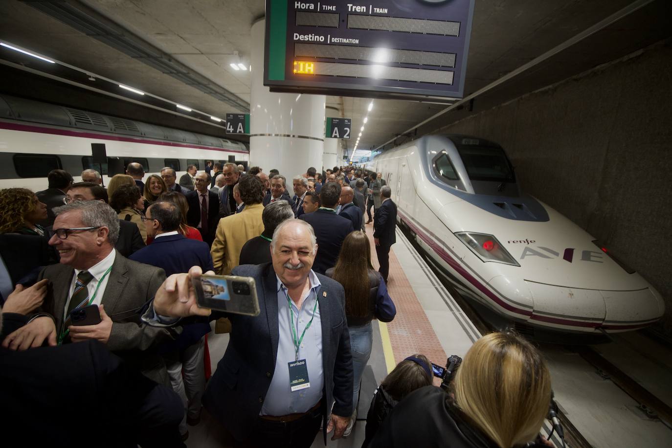 Fotos: Acto de inauguración del AVE Madrid-Murcia