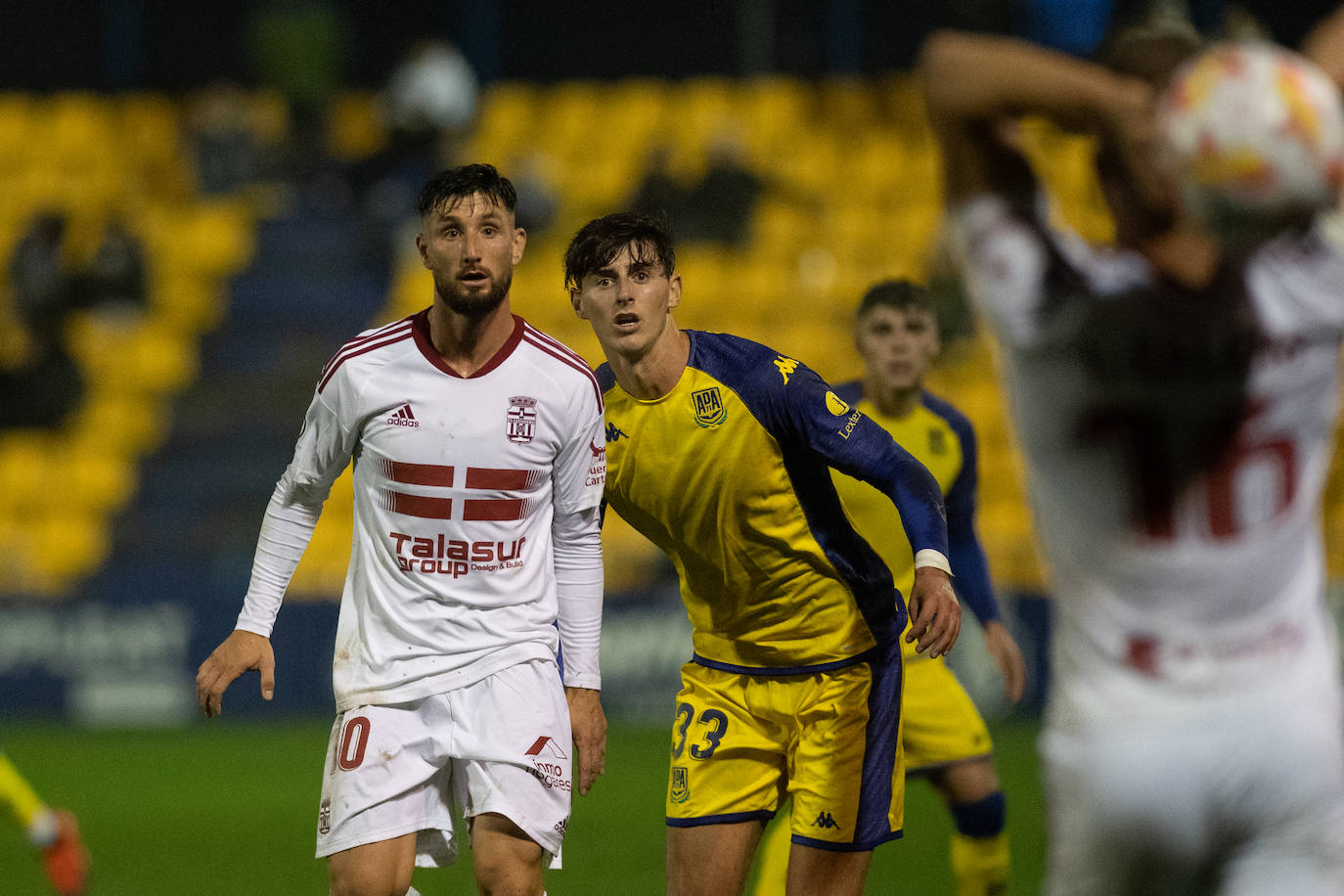 Fotos: El enfrentamiento entre el Alcorcón y el Cartagena, en imágenes
