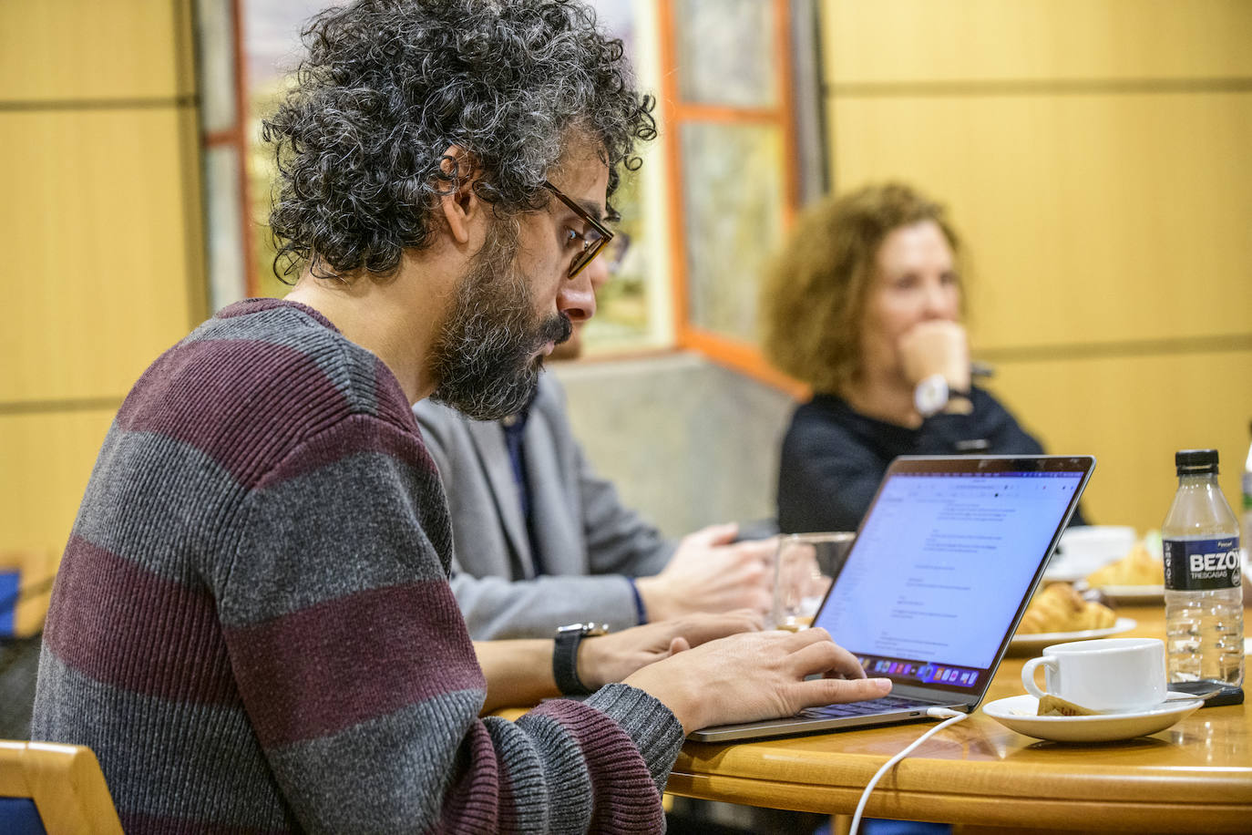 Fotos: La mesa redonda de los 40 años de autonomía, en imágenes