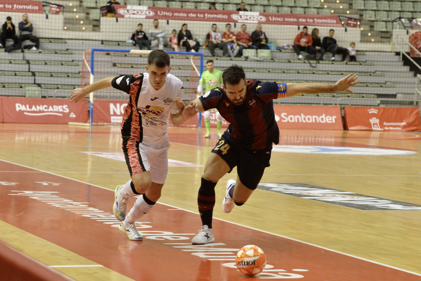 Fotos: ElPozo-Levante (3-2)