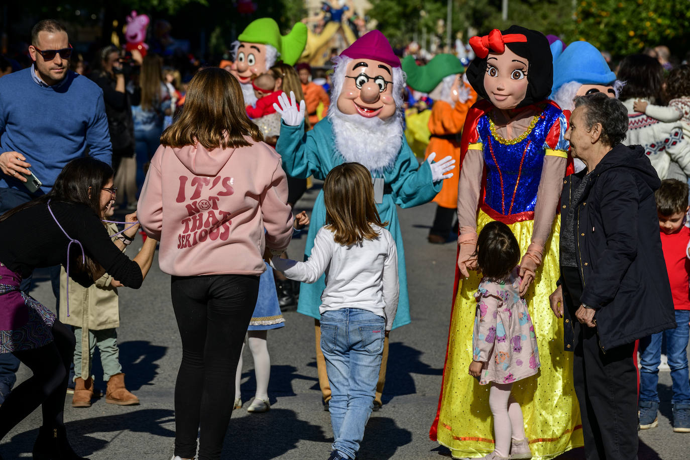 Fotos: El desfile de Papá Noel en Murcia, en imágenes
