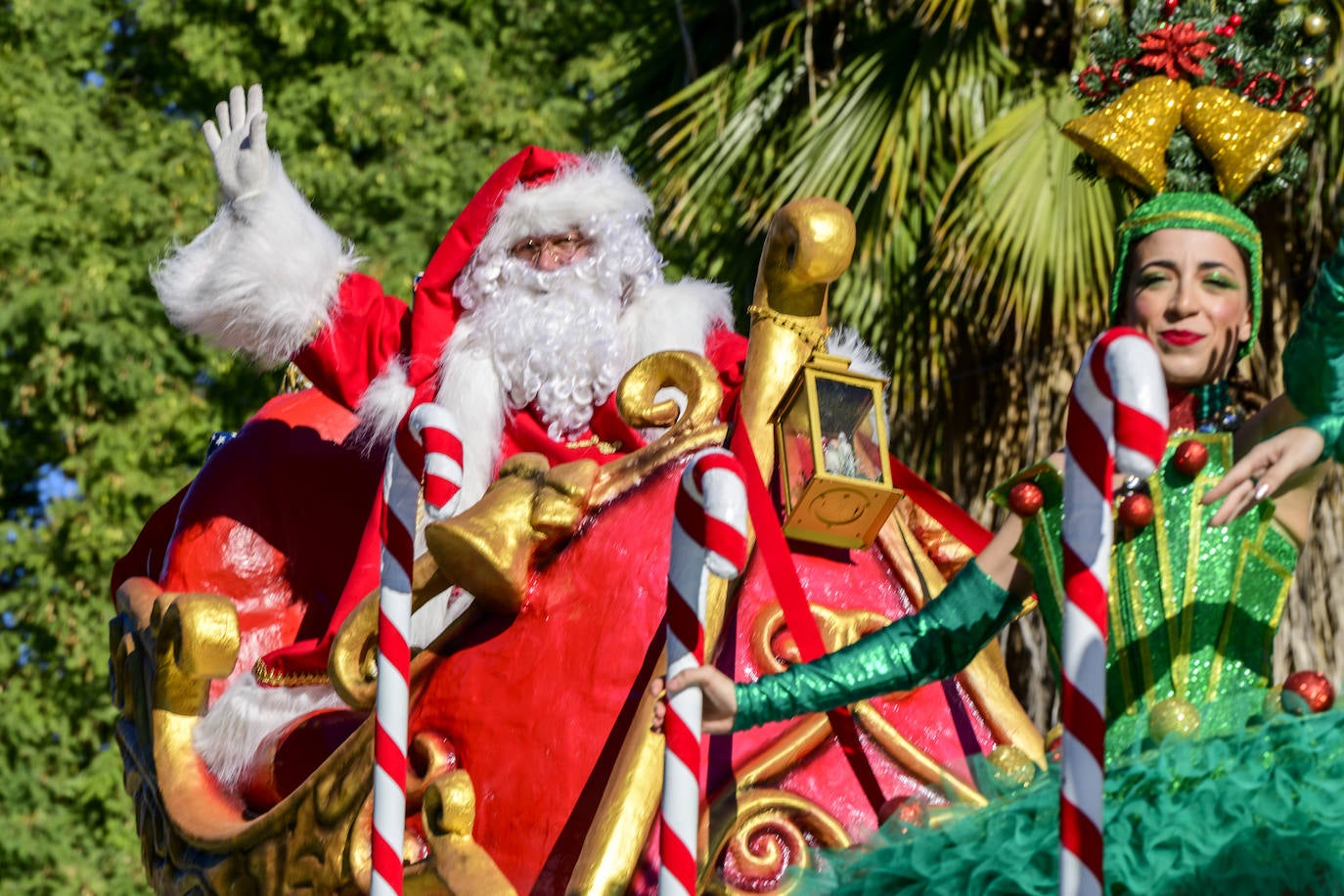 Fotos: El desfile de Papá Noel en Murcia, en imágenes