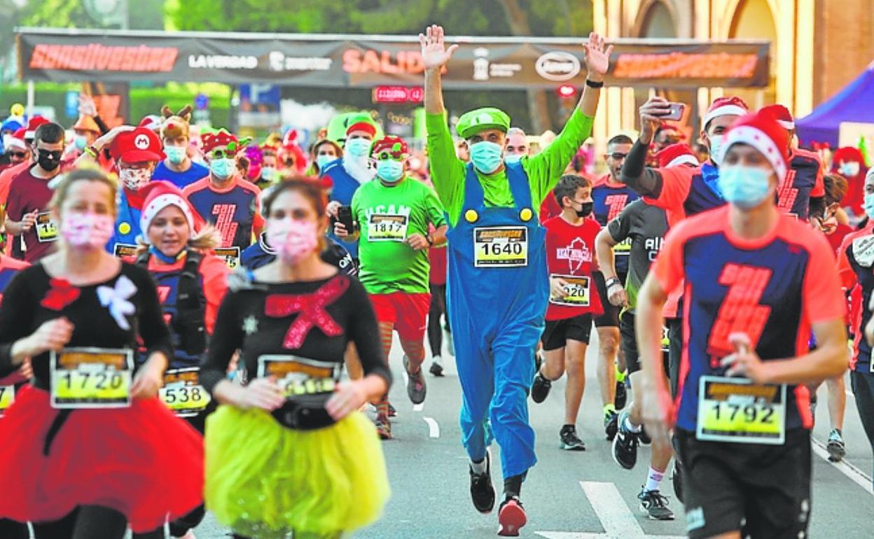 Una imagen de la San Silvestre del año pasado en Murcia. 