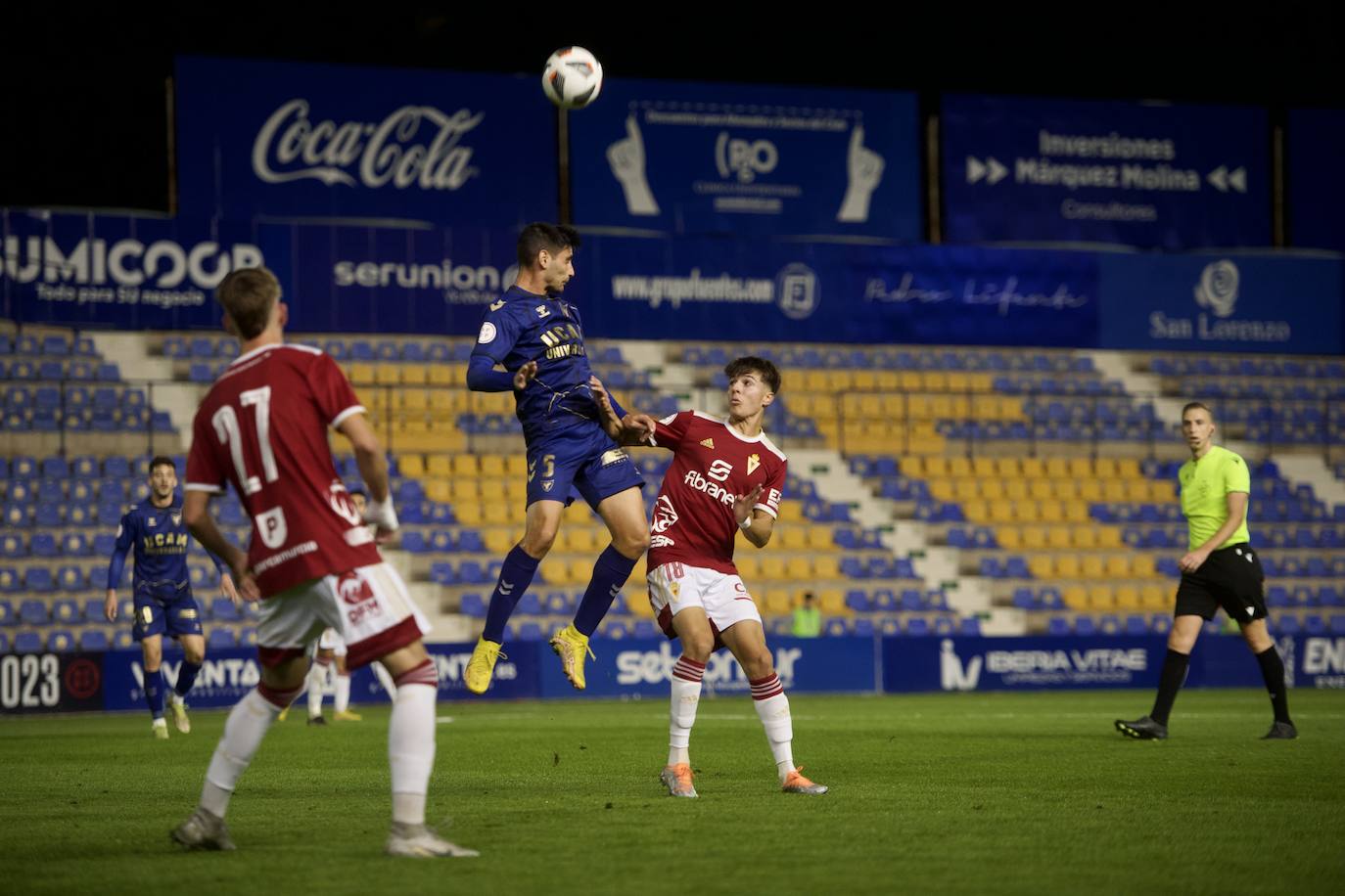 Fotos: Derbi benéfico del UCAM ante el Real Murcia