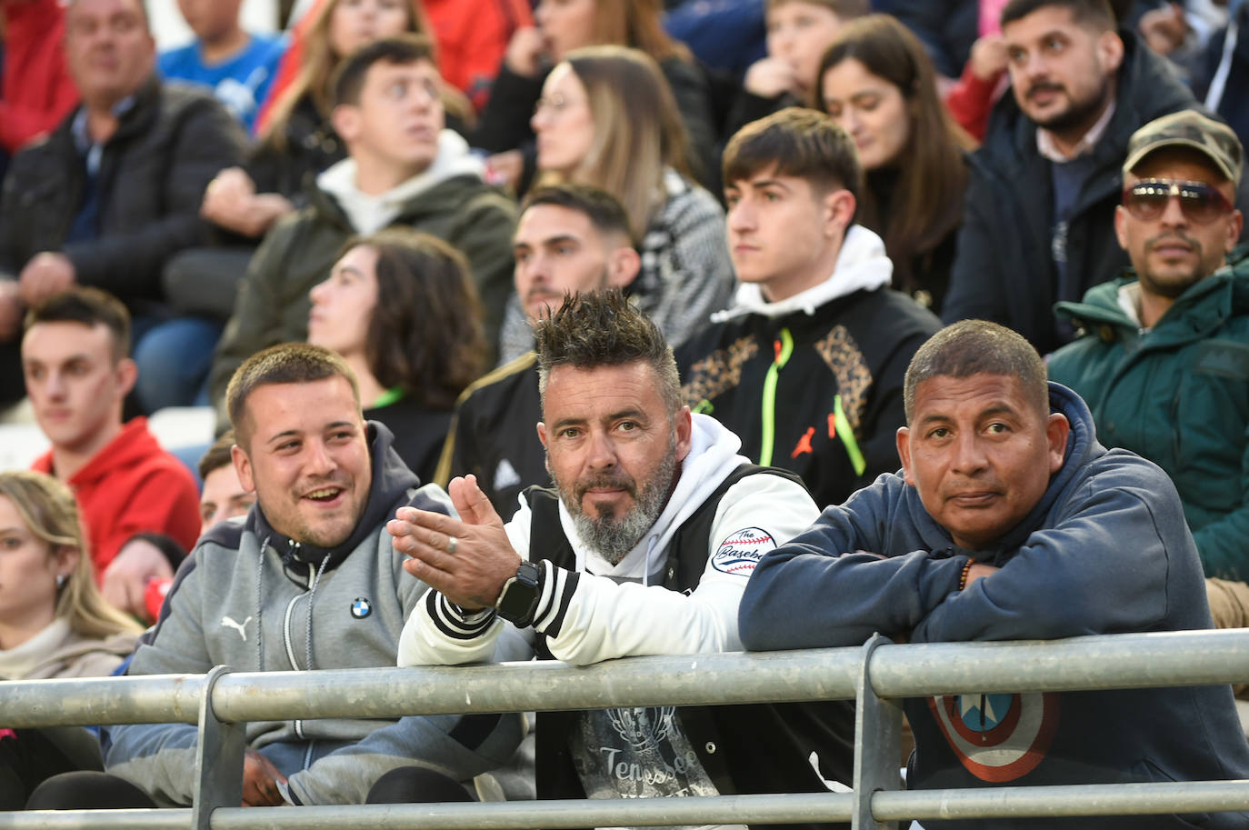 Las imágenes del Real Murcia-Barça B (1-1)