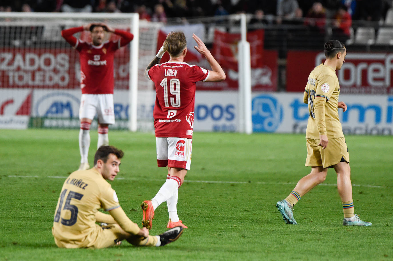 Las imágenes del Real Murcia-Barça B (1-1)