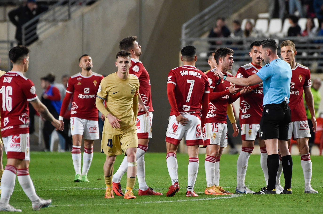 Las imágenes del Real Murcia-Barça B (1-1)