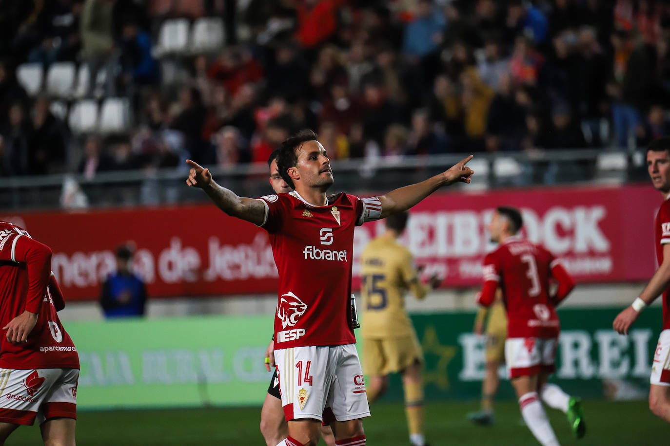 Las imágenes del Real Murcia-Barça B (1-1)