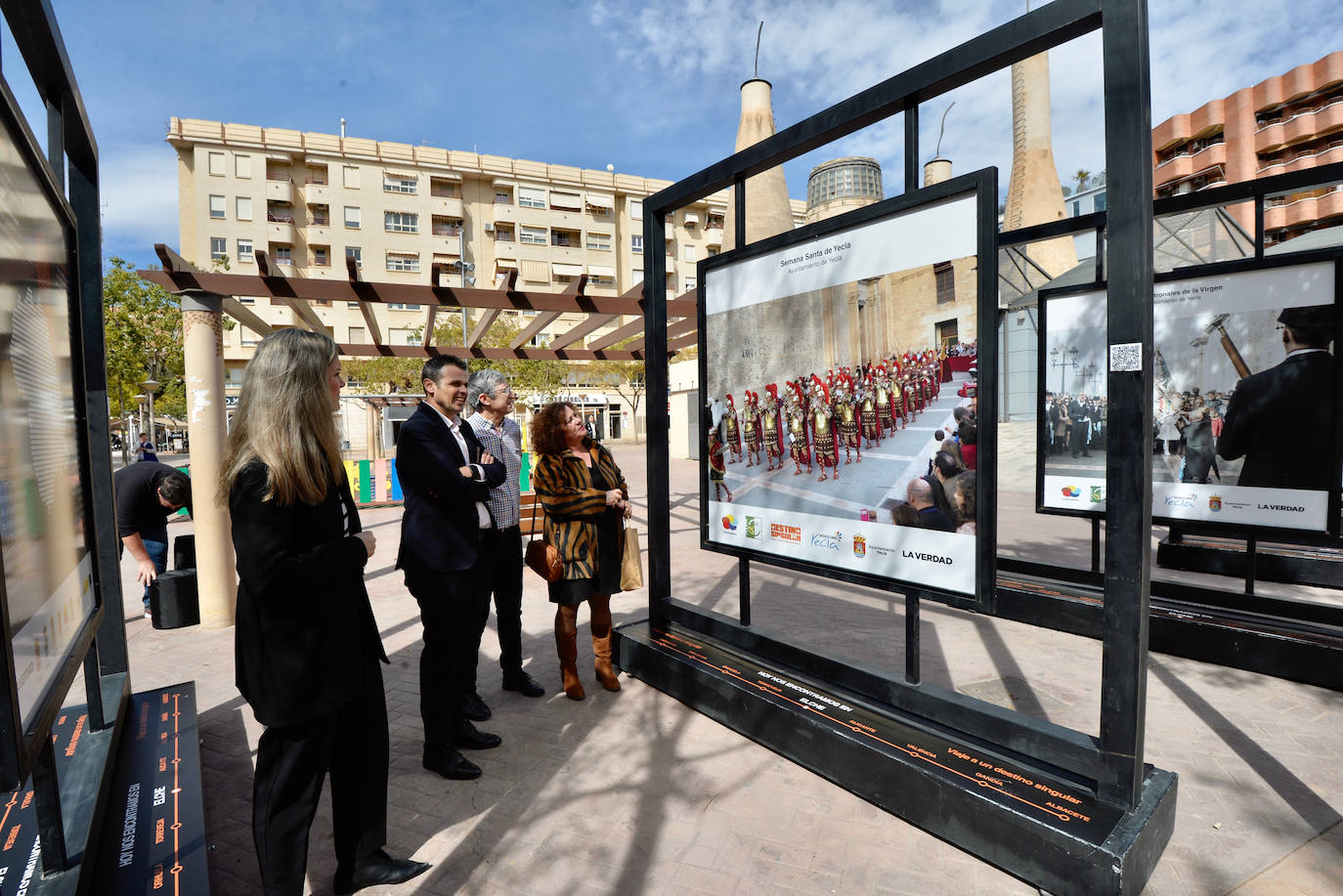 Elche acoge una exposición fotográfica que muestra los encantos del nordeste de la Región