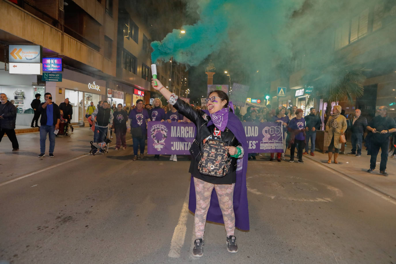 La manifestación del Día de la Mujer en Lorca, en imágenes