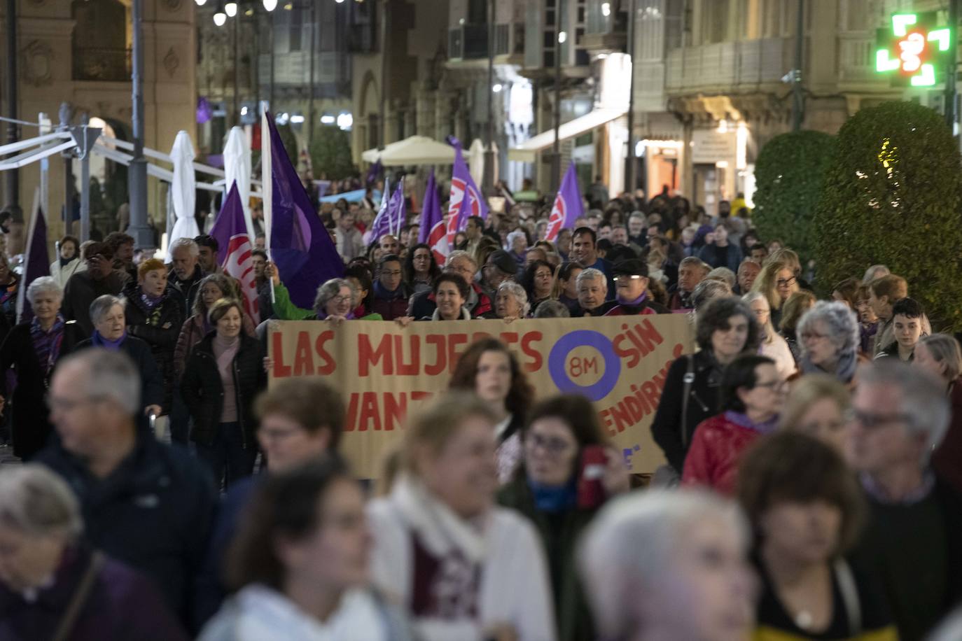 La manifestación del Día de la Mujer en Cartagena, en imágenes