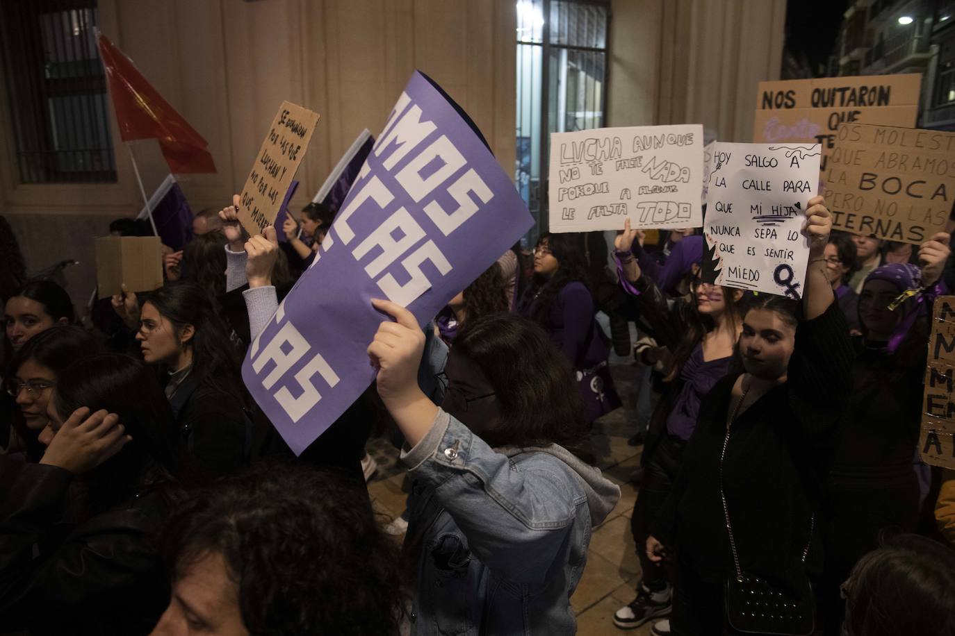 La manifestación del Día de la Mujer en Cartagena, en imágenes