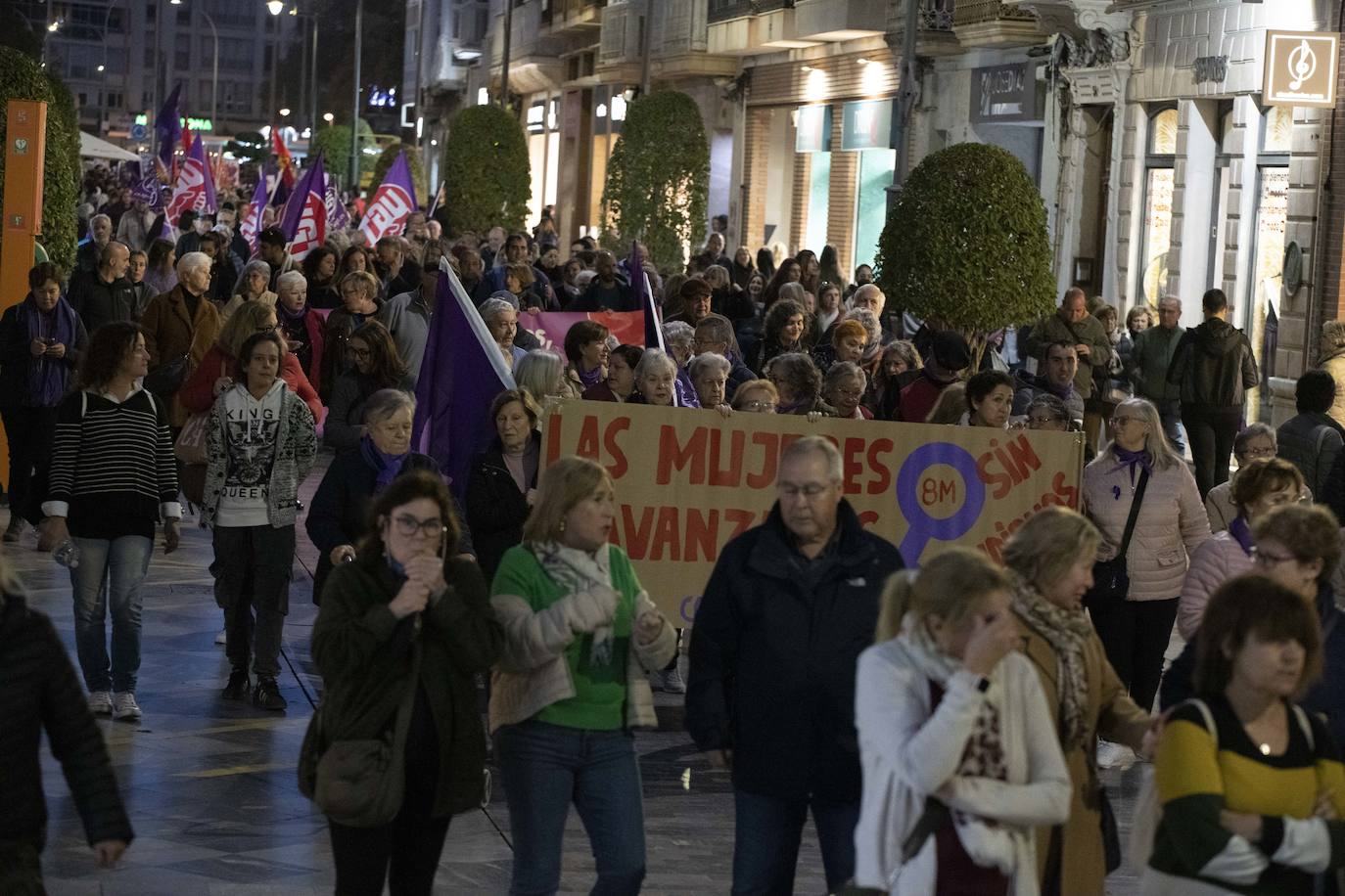 La manifestación del Día de la Mujer en Cartagena, en imágenes