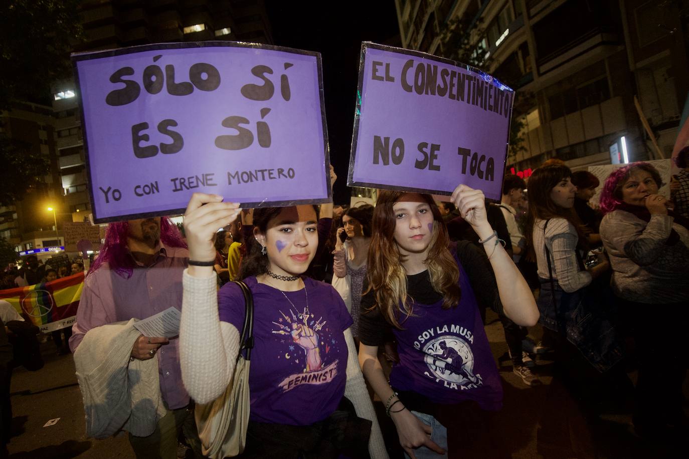 La manifestación del Día de la Mujer en Murcia, en imágenes