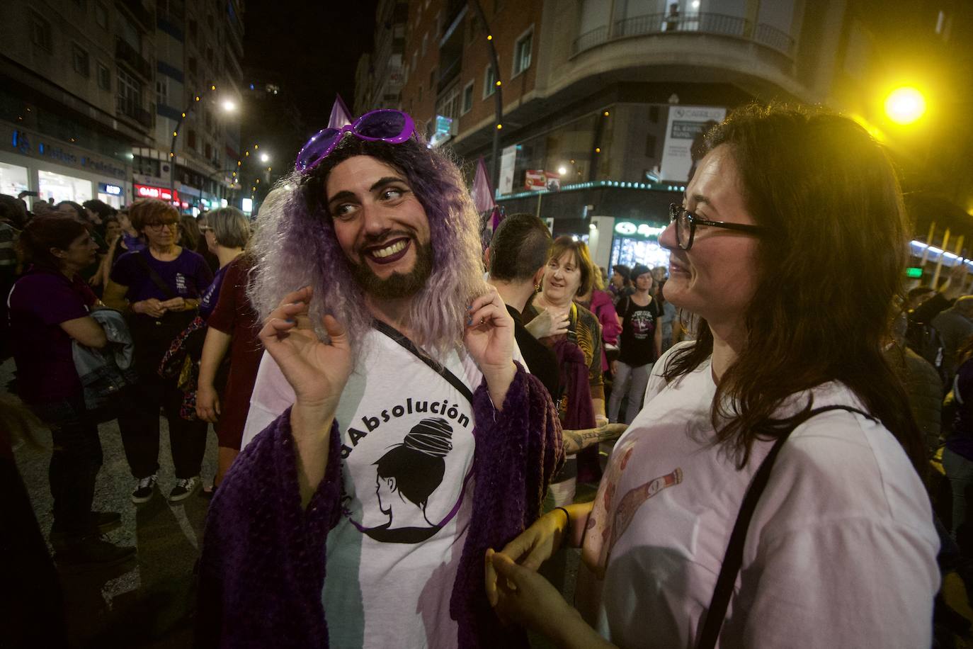 La manifestación del Día de la Mujer en Murcia, en imágenes