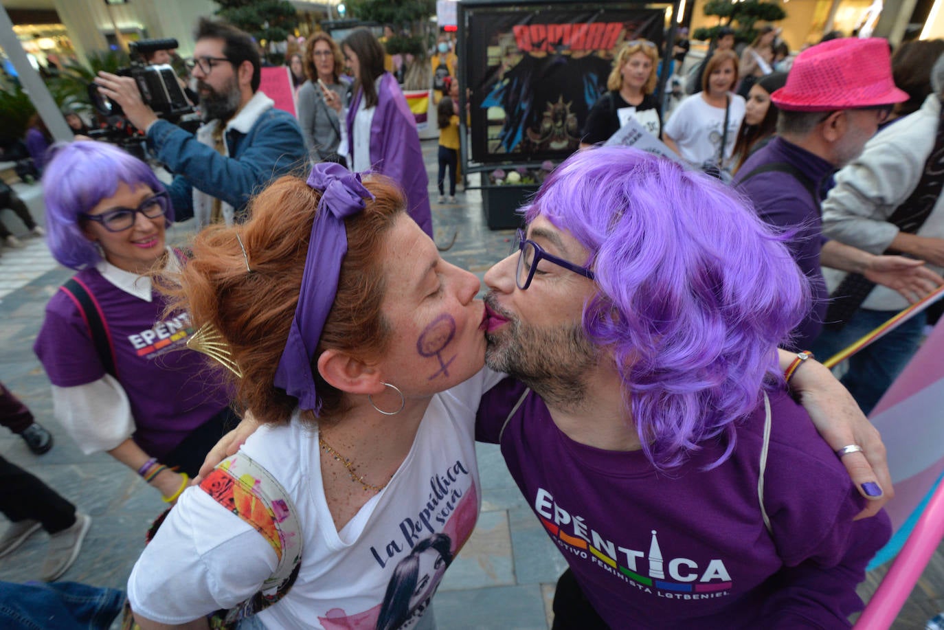 La manifestación del Día de la Mujer en Murcia, en imágenes