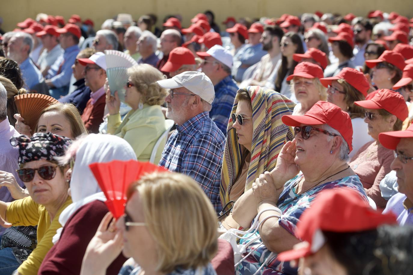 Galería: Pilar Alegría apoya la candidatura de Vélez en Calasparra