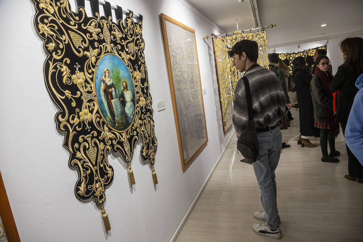 Exposición de bordados de Antoñita Sánchez en Cartagena