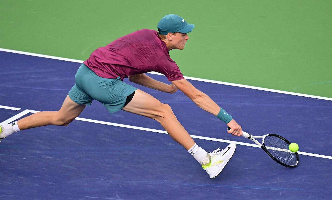 El partido de Carlos Alcaraz contra Jannik Sinner, en imágenes