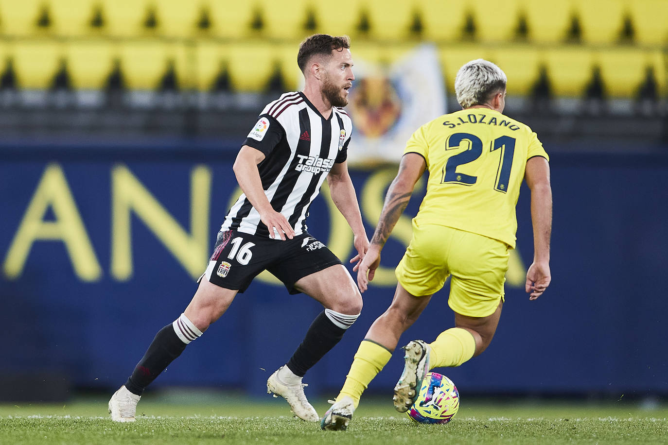 La derrota del Cartagena frente al Villarreal B, en imágenes