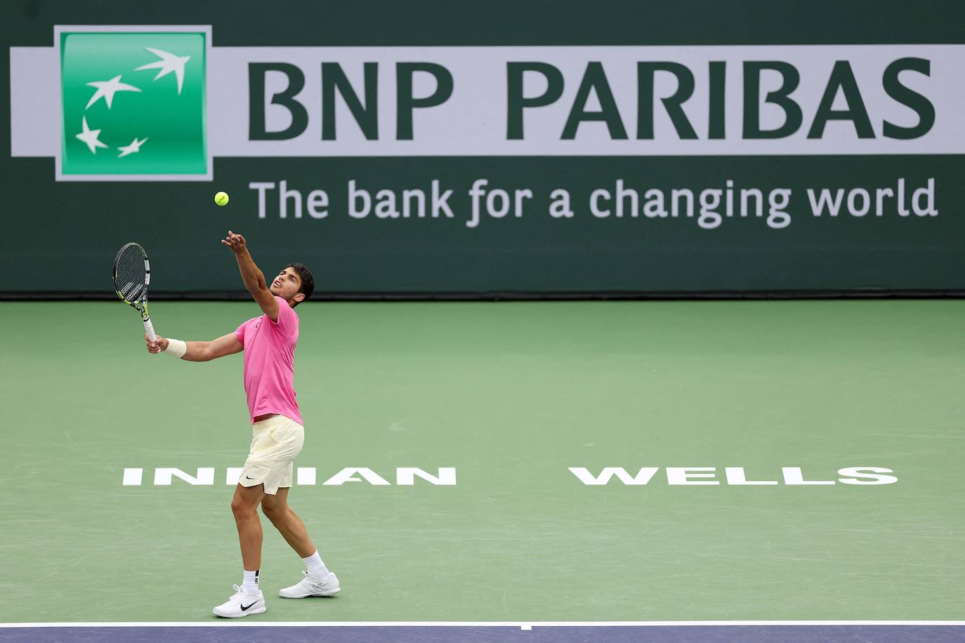 El triunfo de Carlos Alcaraz ante Medvedev en Indian Wells, en imágenes