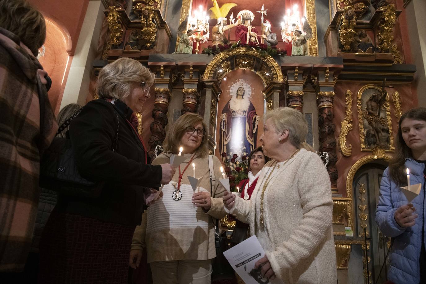 Traslado de la Virgen del Primer Dolor a Santa María