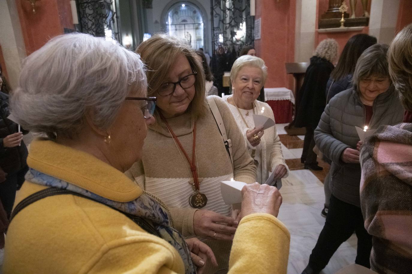 Traslado de la Virgen del Primer Dolor a Santa María