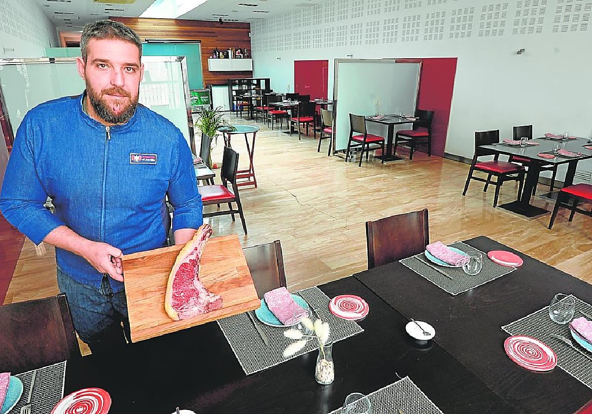 Antonio Velázquez, en el comedor del restaurante El Portillo.