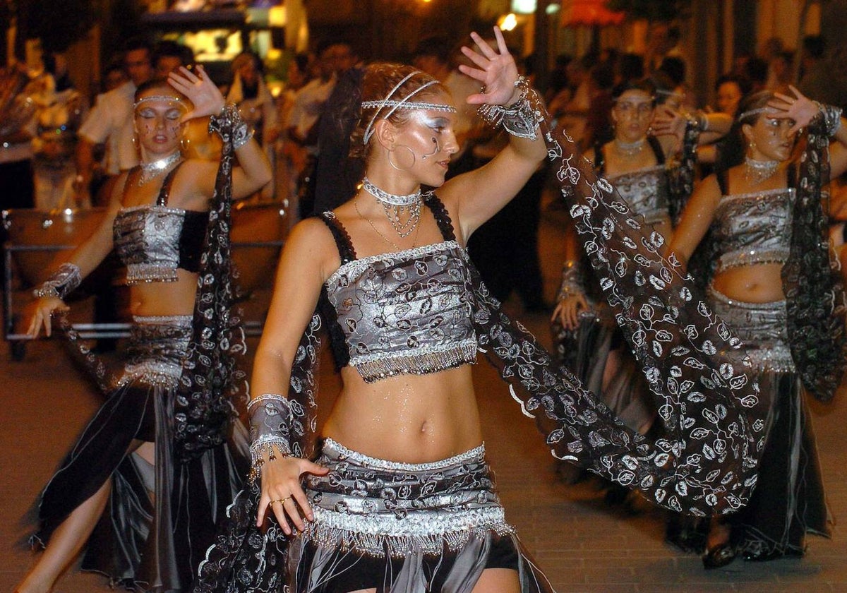 Una peña de los Moros y Cristianos de Jumilla.