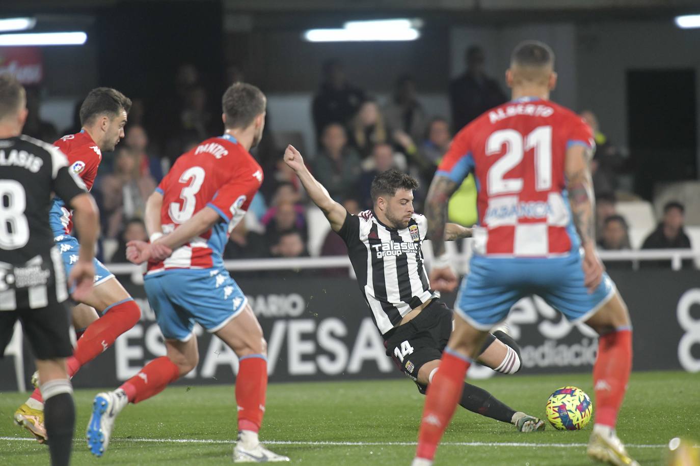 La victoria del Cartagena frente al CD Lugo, en imágenes