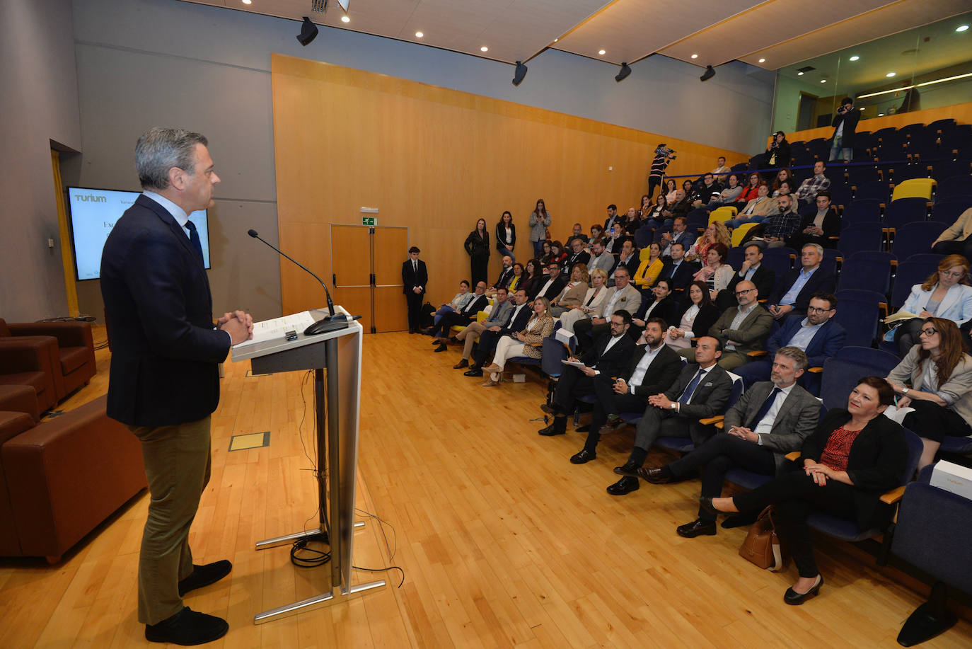 El foro &#039;Turismo cultural y patrimonio&#039;, en imágenes