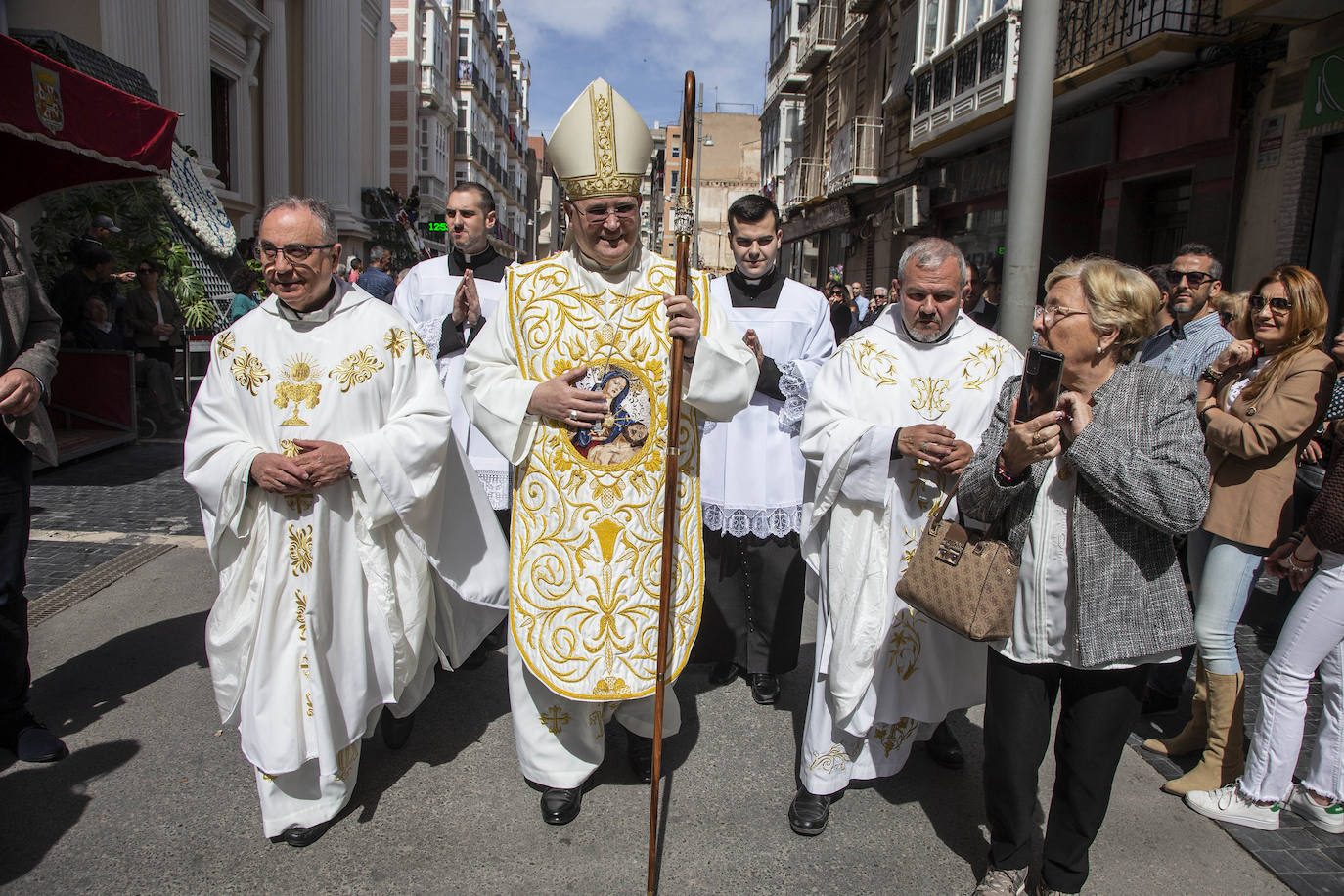 Ofrenda de la Onza de Oro en Cartagena, en imágenes