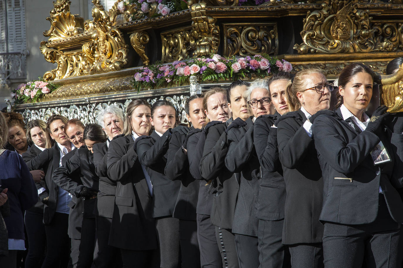 El vía crucis del Cristo de la Divina Misericordia de Cartagena, en imágenes